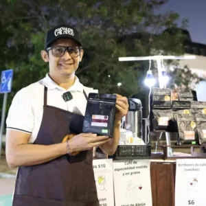 Impulso a la economía familiar en Yucatán: Renacimiento Maya ofrece espacios gratuitos para el comercio local