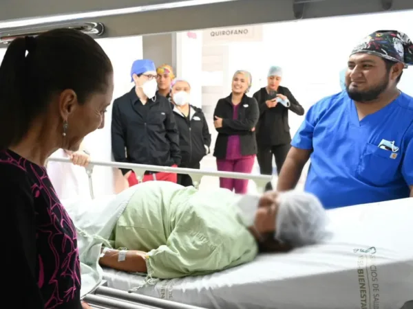 Supervisa Claudia Sheinbaum atención médica y avances hospitalarios en Chetumal