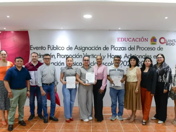 Asigna SEQ plazas vacantes a docentes en Quintana Roo